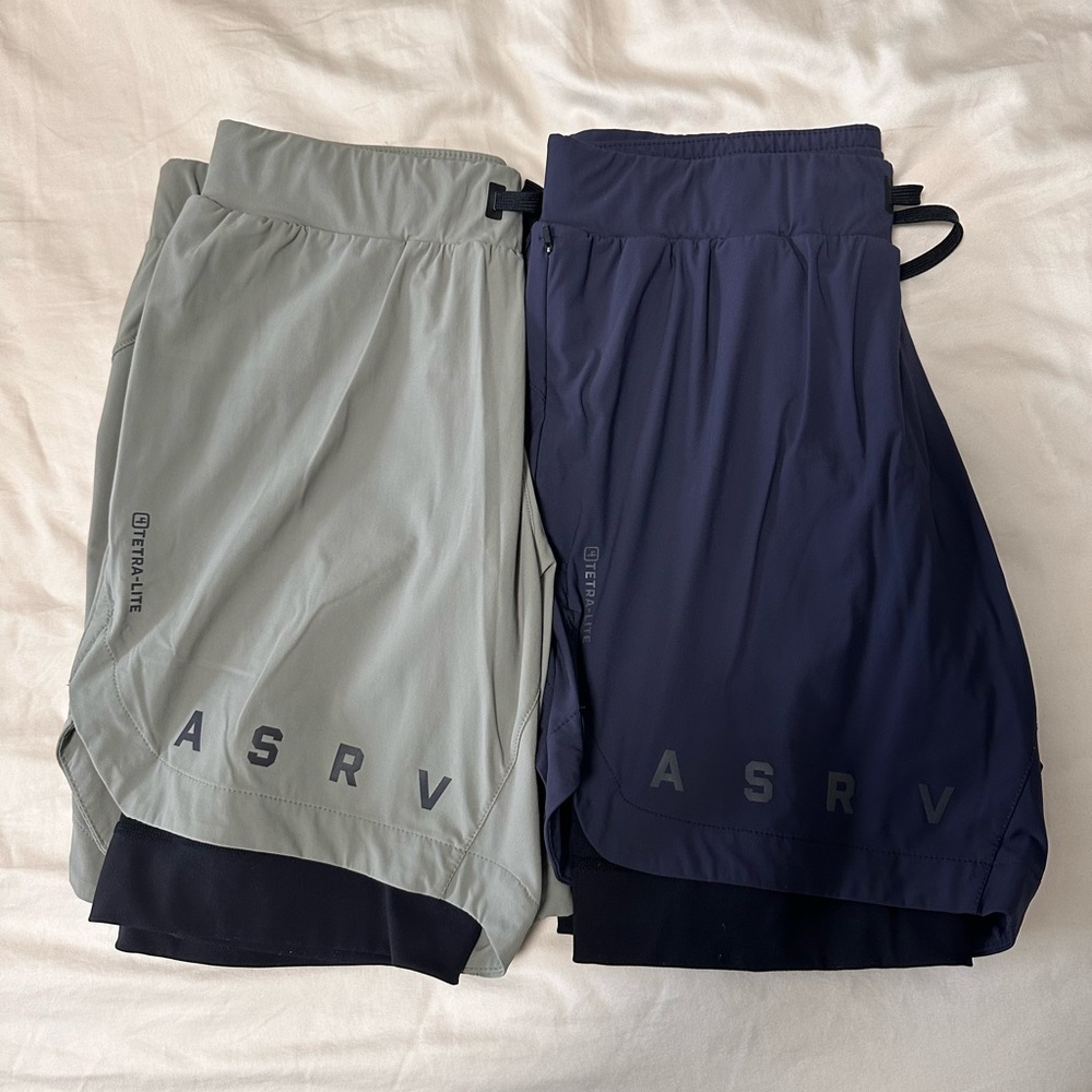 (2 pairs) ASRV 0866. TETRA-LITE™ 7" LINER SHORT size Medium M (Navy & Sage)